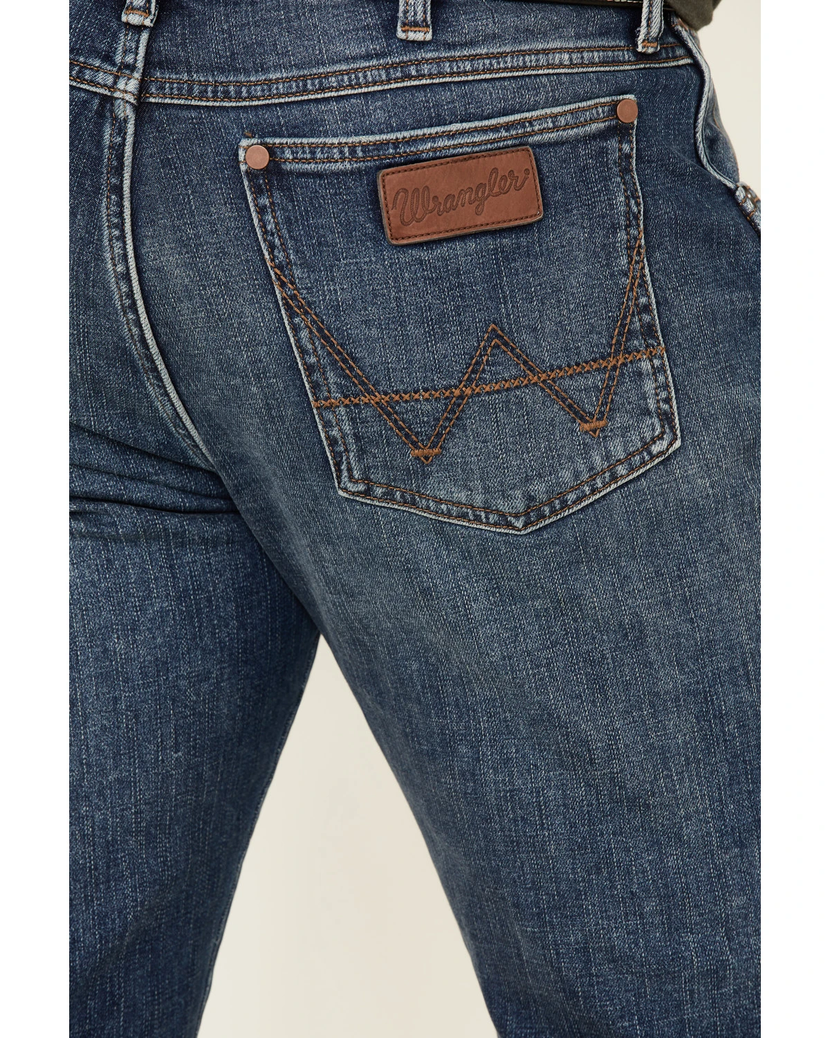 Wrangler Retro Men's Meadow Medium Wash Stretch Slim Straight Jeans - Long 4 Wrangler Retro Men's Meadow Medium Wash Stretch Slim Straight Jeans - Long - Image 4