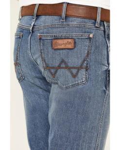 Wrangler Retro Men's Linville Light Stretch Slim Straight Jeans - Long -Little Wild Horse Shop 2000331418 400 P4